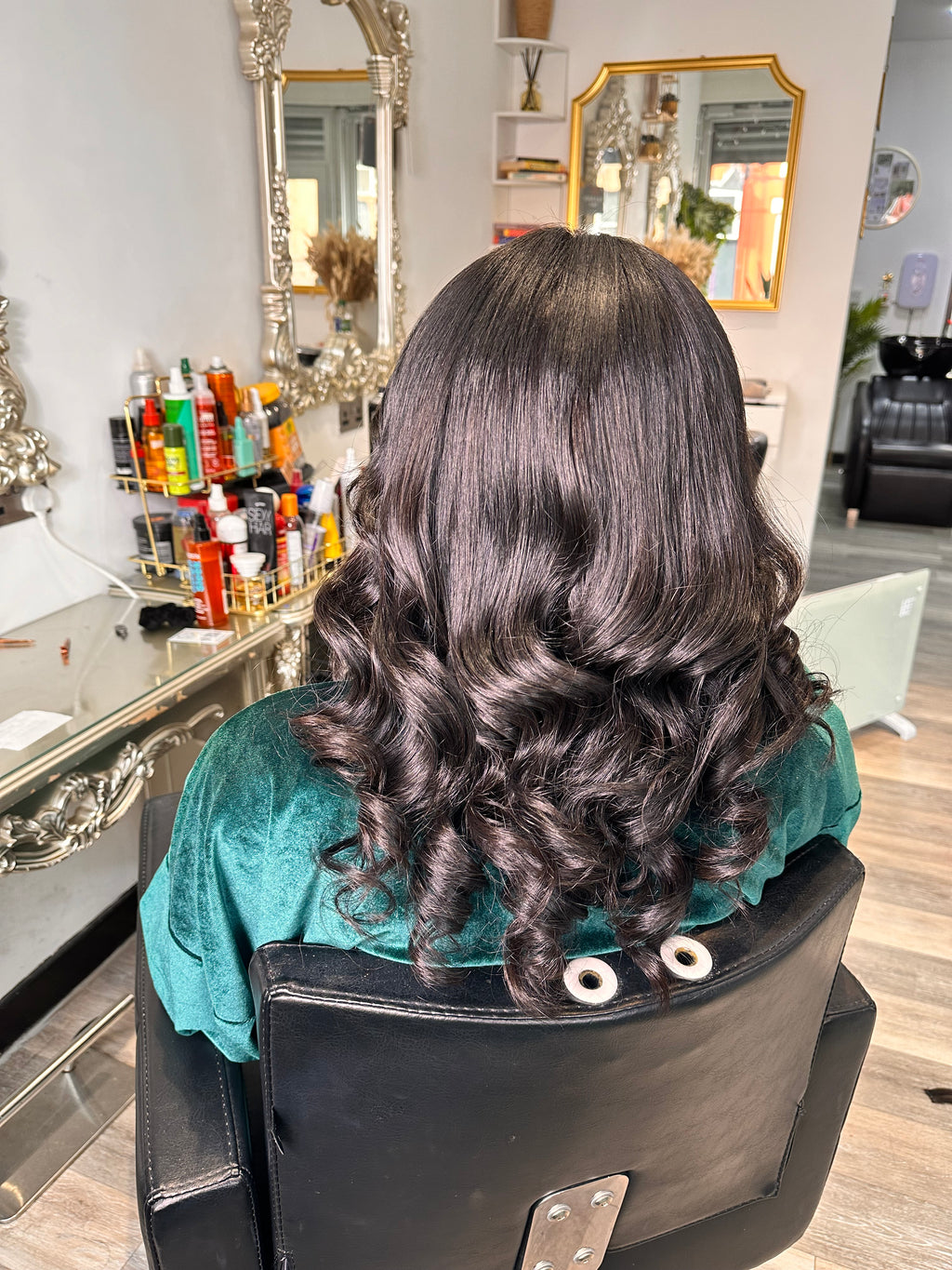 Budget Remy Bundles Deal, Straight and wavy Vietnamese hair Single drawn brown. (Set of 3) available in store.