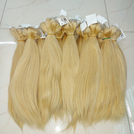 Straight colour #613 blonde Vietnamese hair bundle (100grams) perfect for highlight.